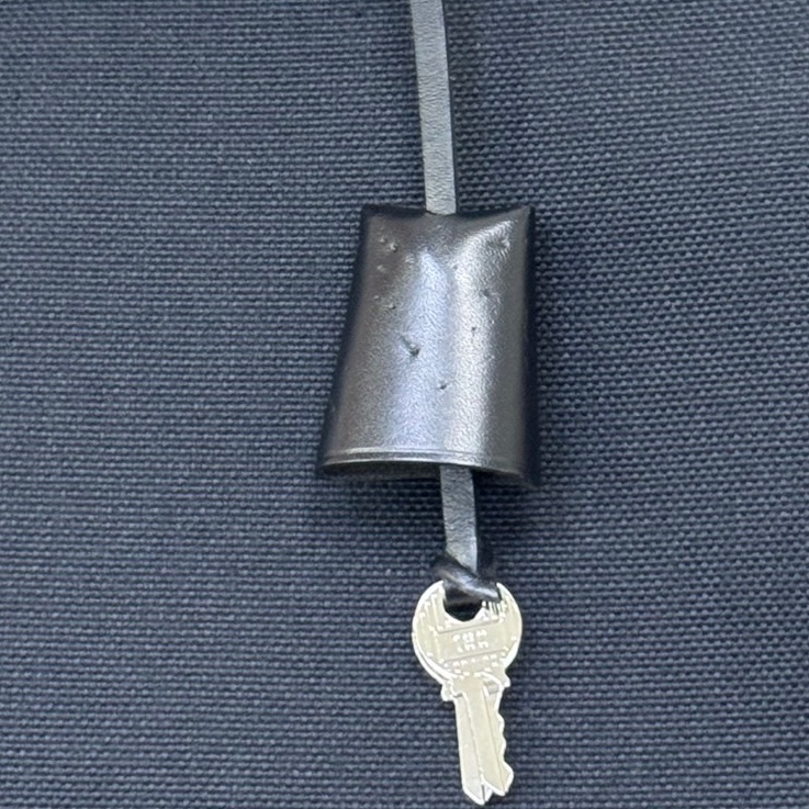 Hermes黑帆布銀釦HERBAG31-17