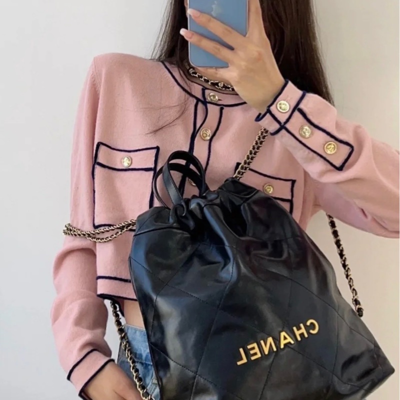 ✨Chanel 22bag黑金後背包 99新 小號晶片款🖤-4