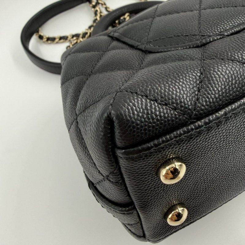 CHANEL -黑色淡金釦荔枝皮╻Mini Coco Handle-13