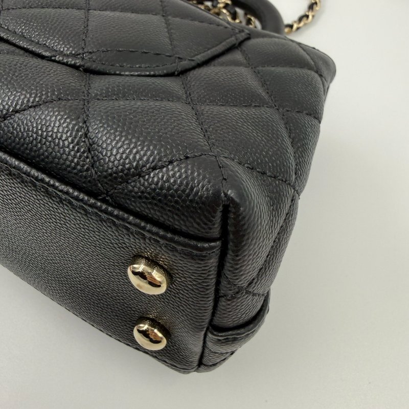 CHANEL -黑色淡金釦荔枝皮╻Mini Coco Handle-14