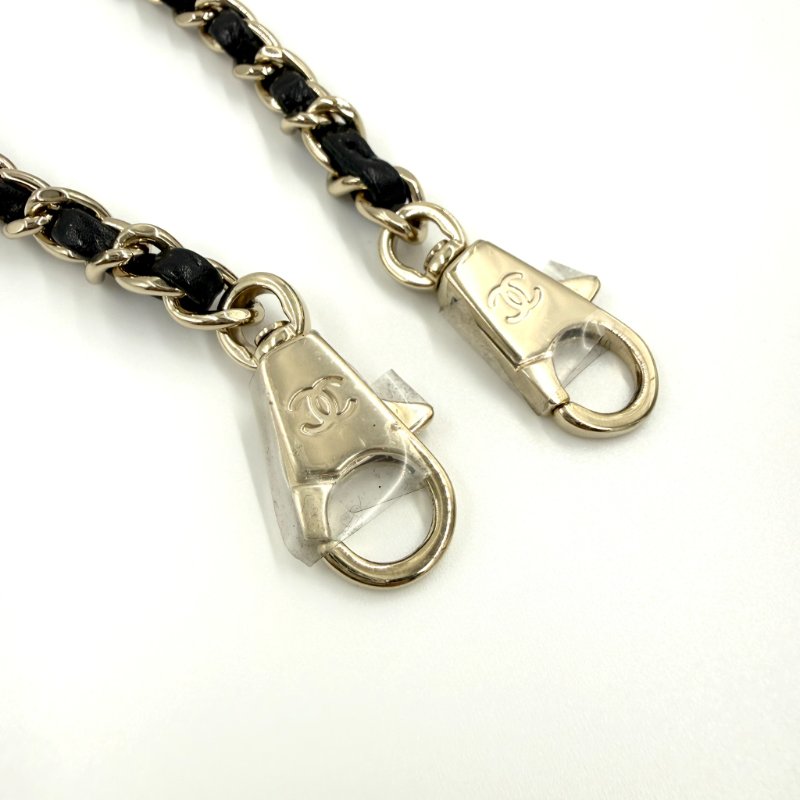 CHANEL -黑色淡金釦荔枝皮╻Mini Coco Handle-28