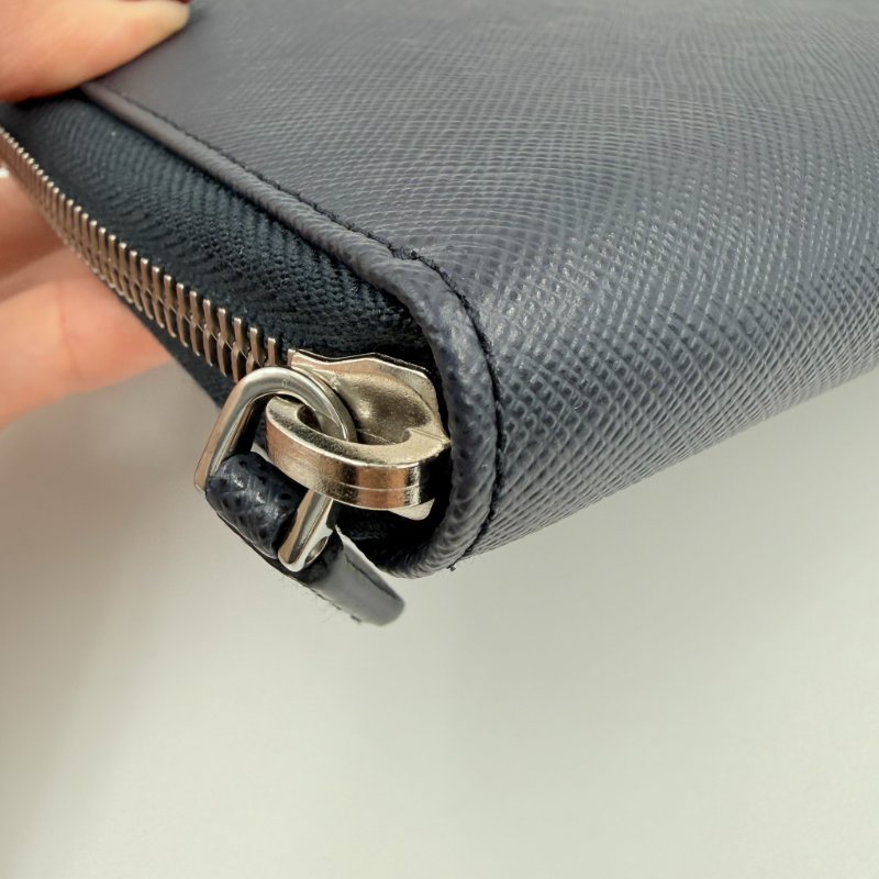 PRADA - 深藍色防刮牛皮商務型長夾-6