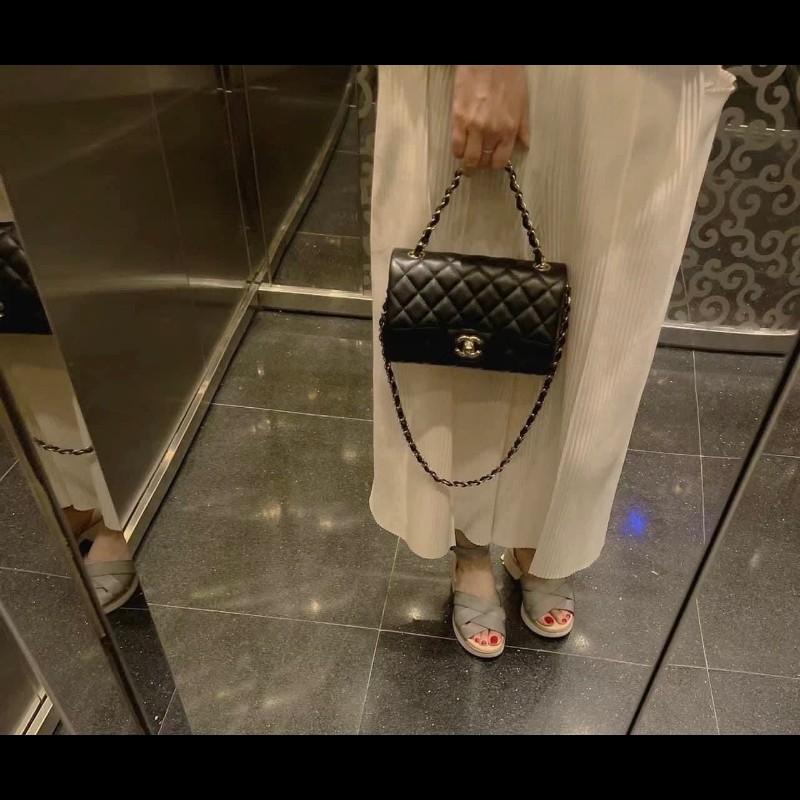 Chanel 香奈兒 🈶購證 CF 20 大mini  黑金羊皮-2