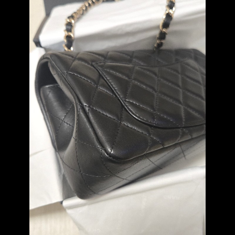 Chanel 香奈兒 🈶購證 CF 20 大mini  黑金羊皮-17