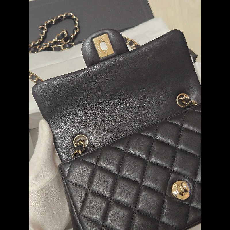 Chanel 香奈兒 🈶購證 CF 20 大mini  黑金羊皮-20