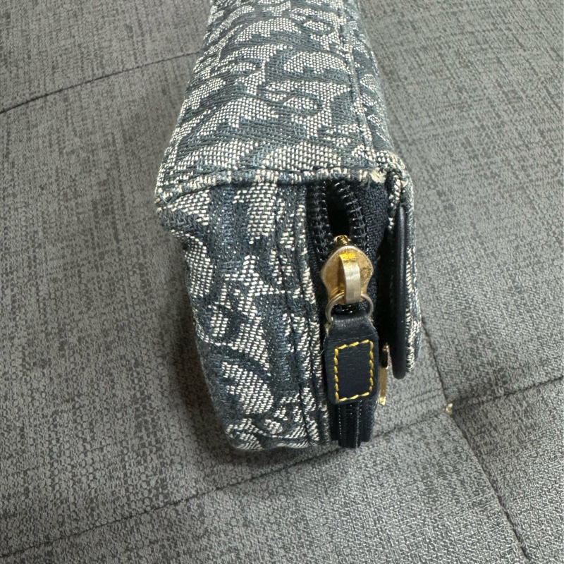 Dior馬鞍化妝包-37