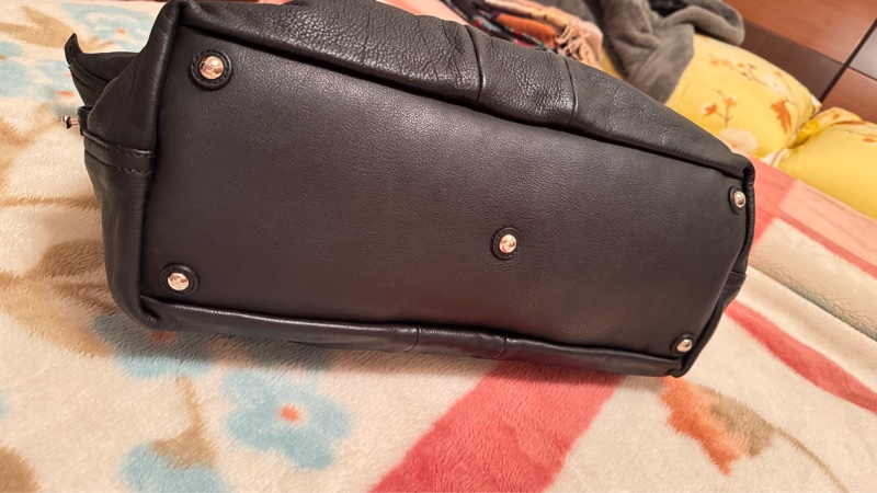 YSL (聖羅蘭)旅行包-14