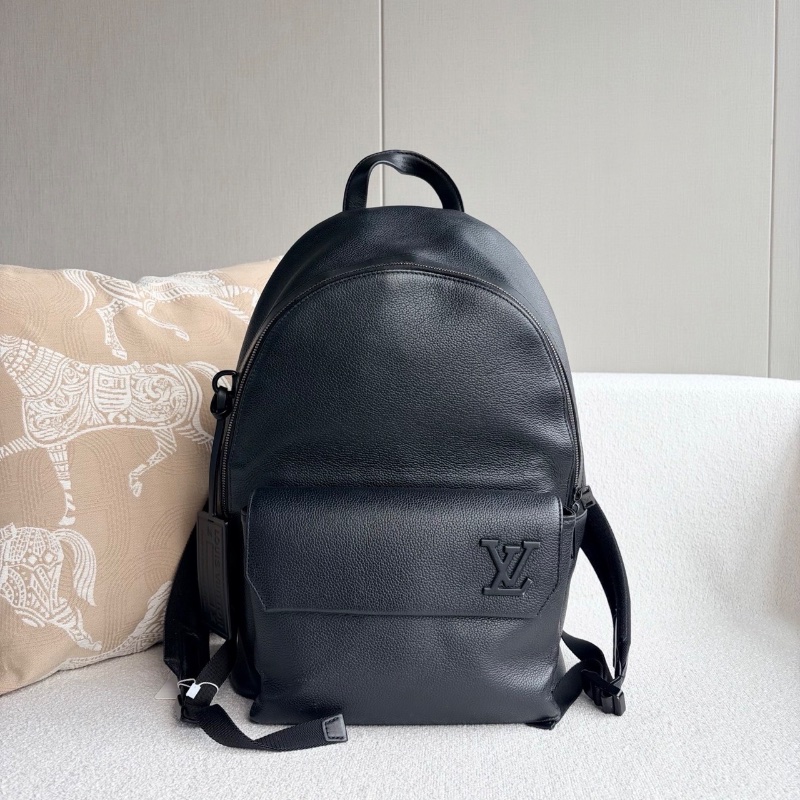 LV Takeoff後背包黑色牛皮 芯片款30*41*13 98新配件塵袋-1