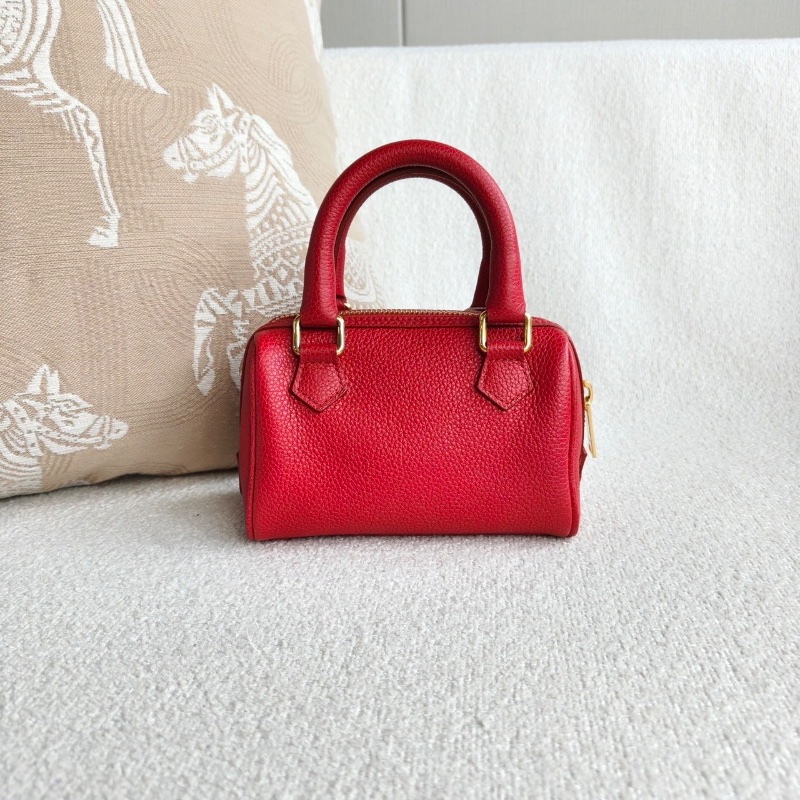 Celine 紅色金扣牛皮凱旋門全皮mini波士頓枕頭包 14*10*7.5  98新配件塵袋-7