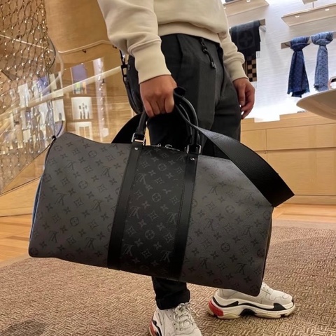 LV 黑武士老花keepall50行李袋 黑拼灰色芯片款50*28*23  98新盒子鑰匙鎖肩帶