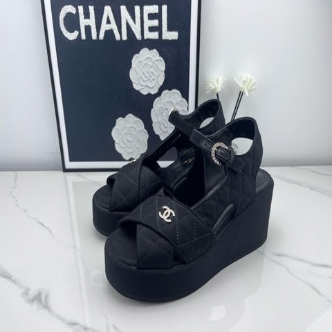 98新 chanel香奈兒 23p黑色菱格紋涼拖 38.5碼 無附件
