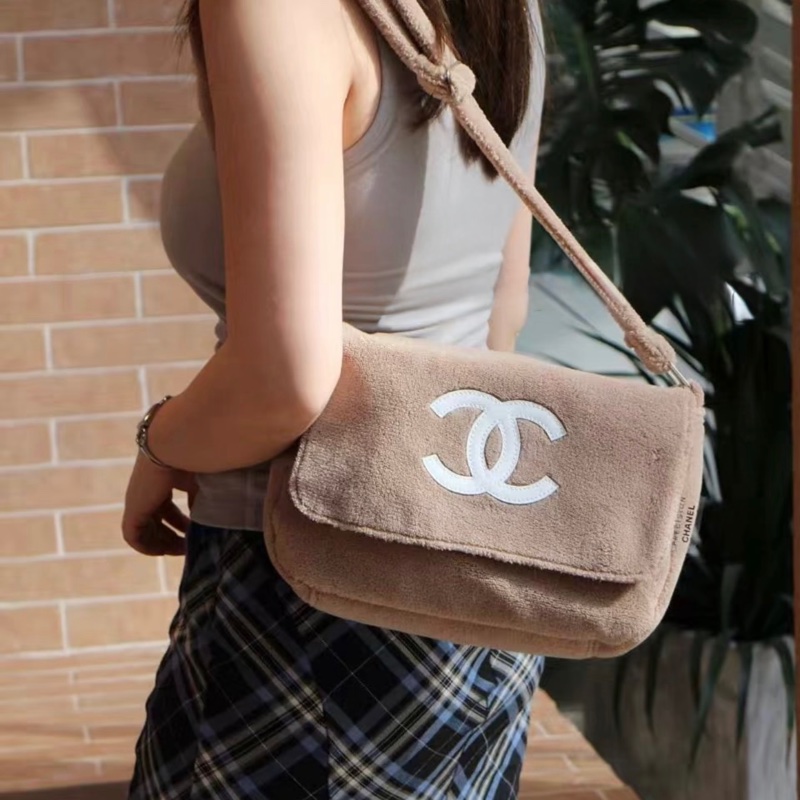 「JL精品代購」98新 香奈兒Chanel奶茶色毛巾包-2