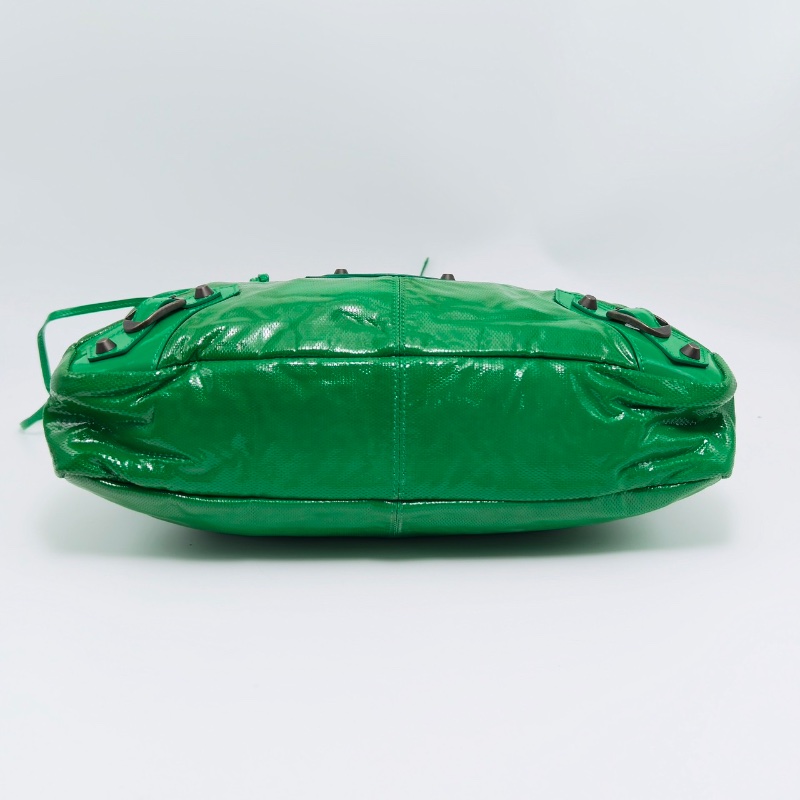 BALENCIAGA 綠色漆皮手提肩背斜背機車包32*21*8 98新配件塵袋-4