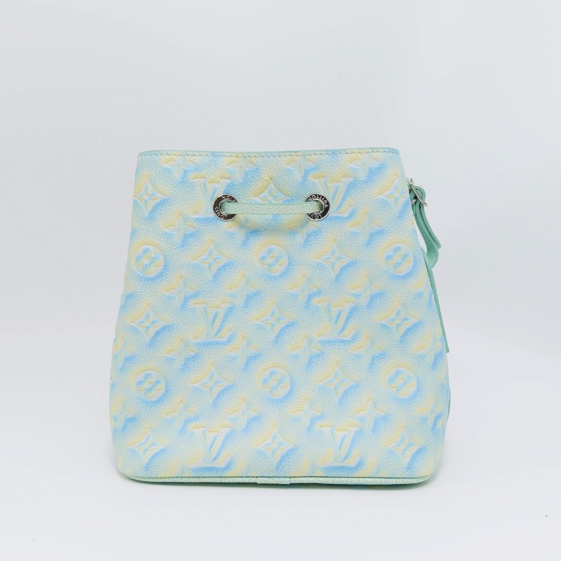 LV 情人節星辰系列 漸變薄荷綠nano 水桶芯片款 20*20.5*13 98新配件盒子塵袋吊牌購證-6