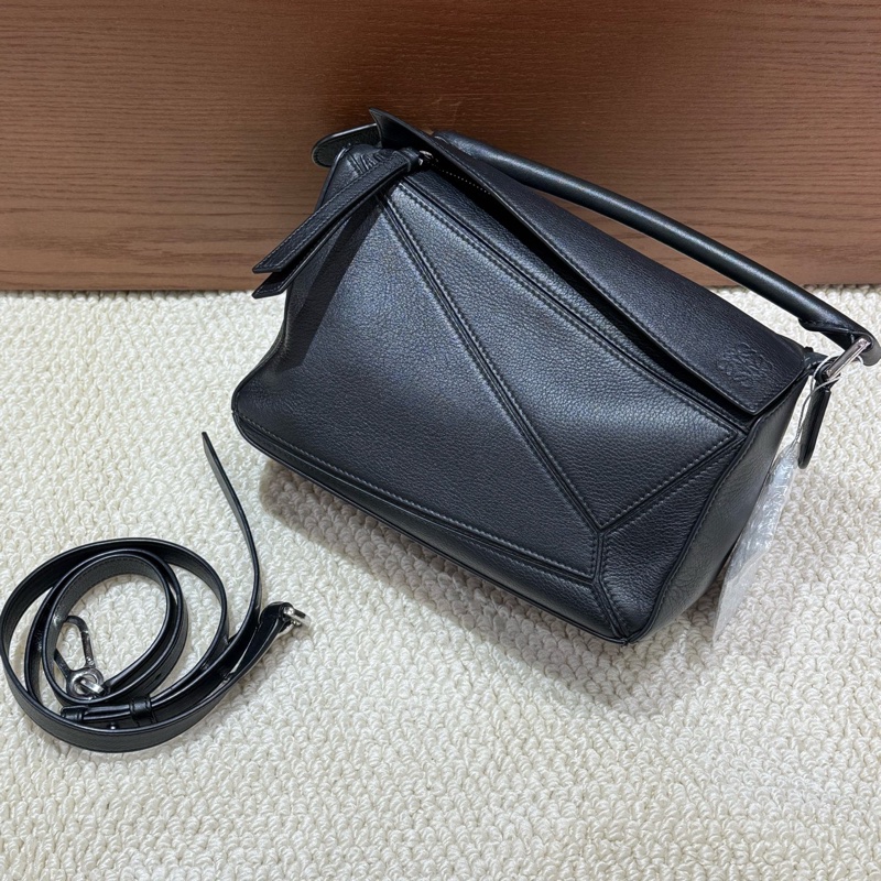 98新 Loewe/羅意威 puzzle 小號幾何包 容量超級大 男女都可用!尺寸:24*16-0