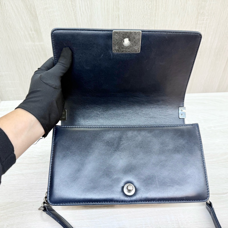 CHANEL藍色牛皮霧銀釦SALZBURG季節限定款BOY25/A67086-6