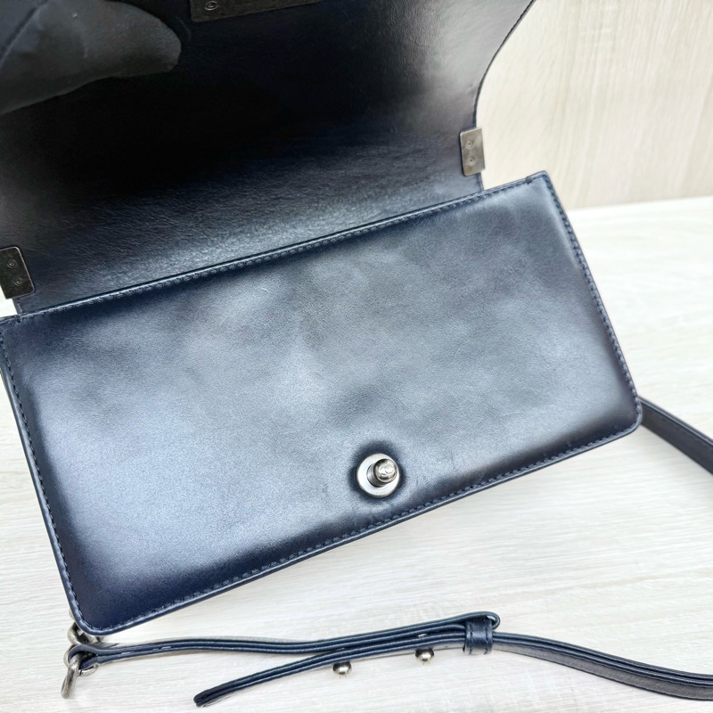 CHANEL藍色牛皮霧銀釦SALZBURG季節限定款BOY25/A67086-12