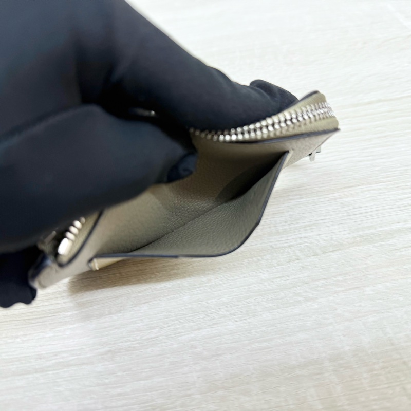 Loewe大象灰牛皮拚芥末黃卡片夾側流蘇L拉零錢卡包C660Z40X04-9