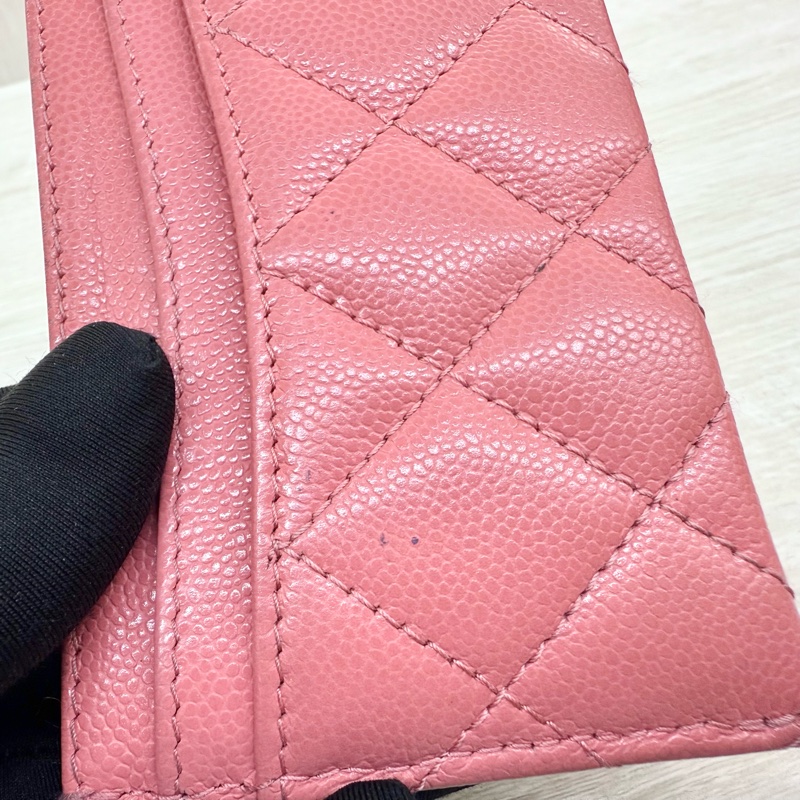 CHANEL粉色荔枝牛皮金釦卡片夾AP0213-14