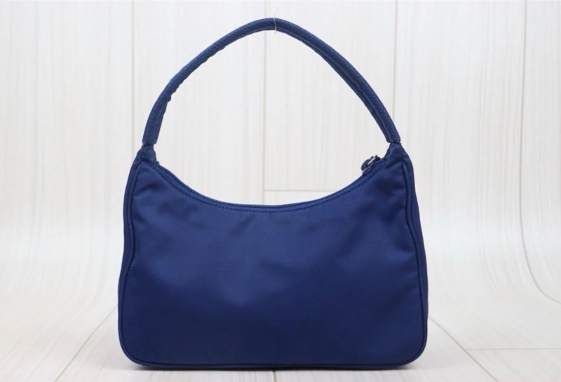 「JL精品代購」9新 Prada 深藍色 hobo腋下包-2