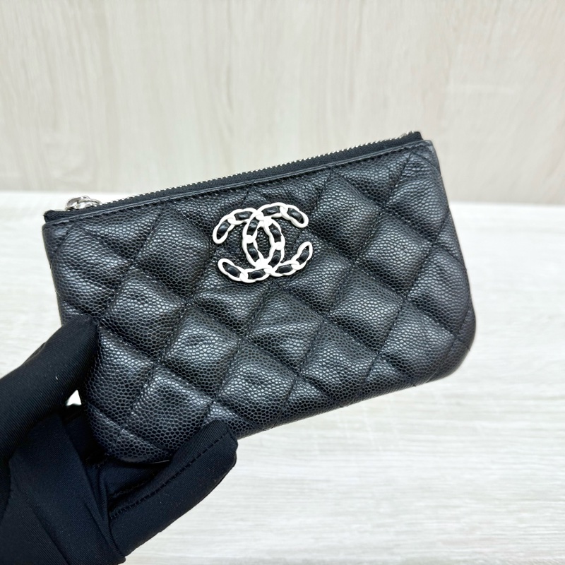 CHANEL黑色牛皮24C熊貓色19系列拉鏈零錢包-8