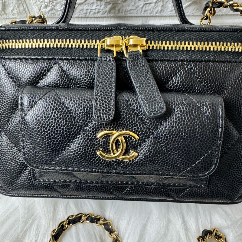 Chanel 手提長盒子化妝包 黑色金扣荔枝牛皮-4