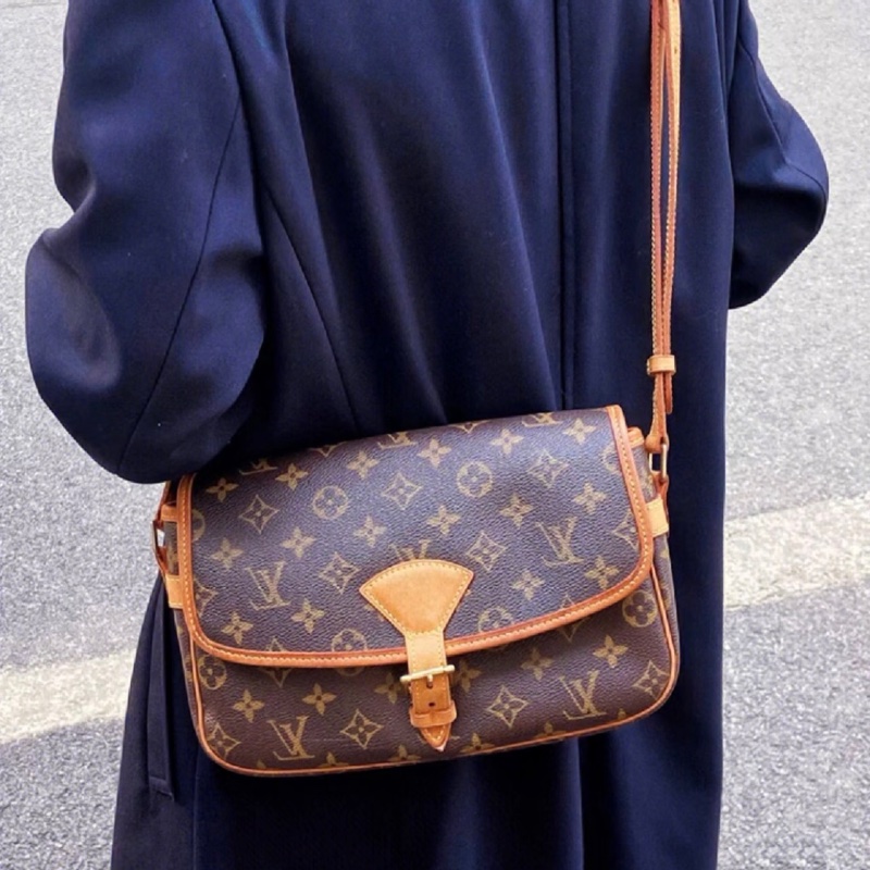 「JL精品代購」中古LV 老花Sologne法棍-1