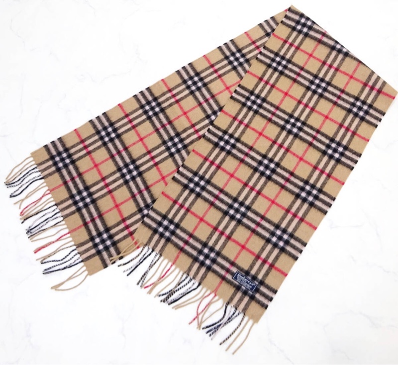 BURBERRY經典格紋羊絨圍巾 極美✨-15