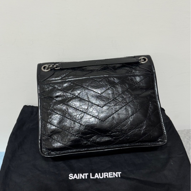 YSL NIKI 經典黑銀復古小牛皮斜背包D扣款-1