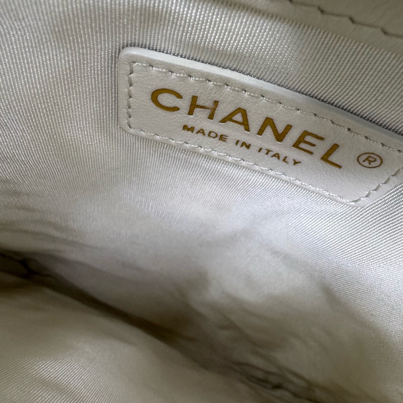 Chanel 小牛皮晶片皮穿鏈 購物袋 Tote奶昔白很溫柔的顏色-7