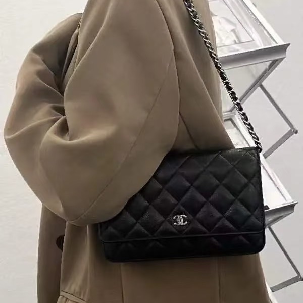 香奈兒 Chanel  經典荔枝紋牛皮 WOC 黑色 銀釦-4