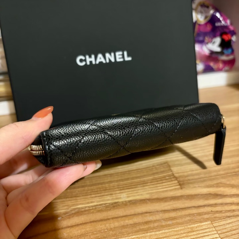 Chanel 全新 現貨 ㄇ字型 加大零錢拉鍊包-1