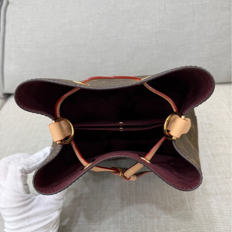 LV M46581 經典Monogram NANO NOE水桶包 手提包 斜背包-13