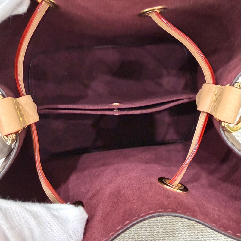 LV M46581 經典Monogram NANO NOE水桶包 手提包 斜背包-17