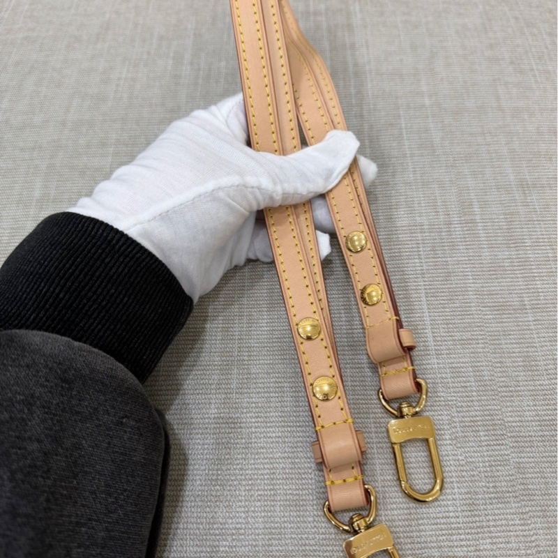 LV M46581 經典Monogram NANO NOE水桶包 手提包 斜背包-43