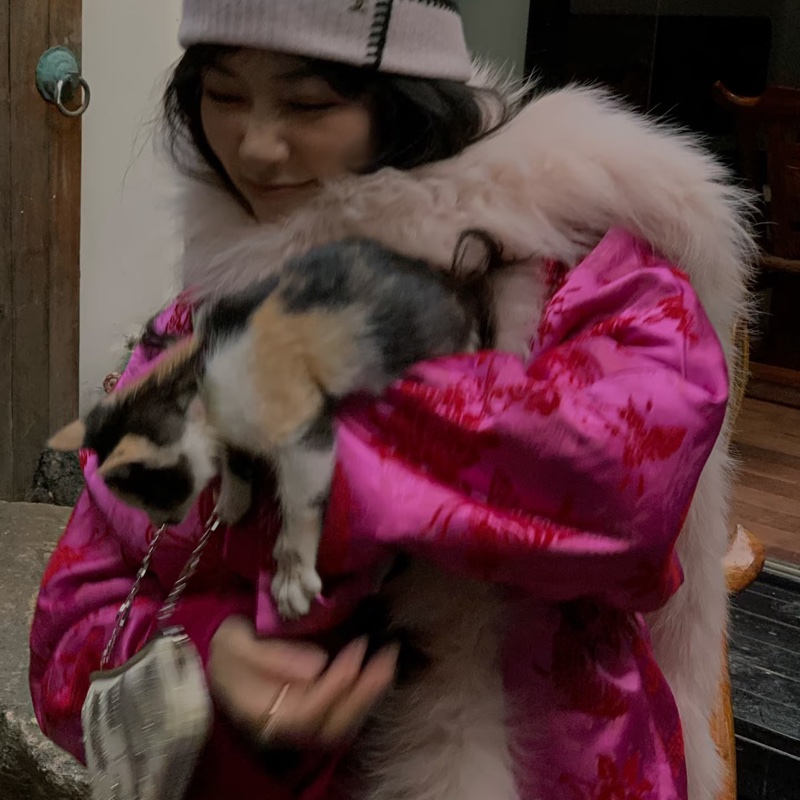 Chanel 全新 現貨 粉色 黑線 毛帽-4