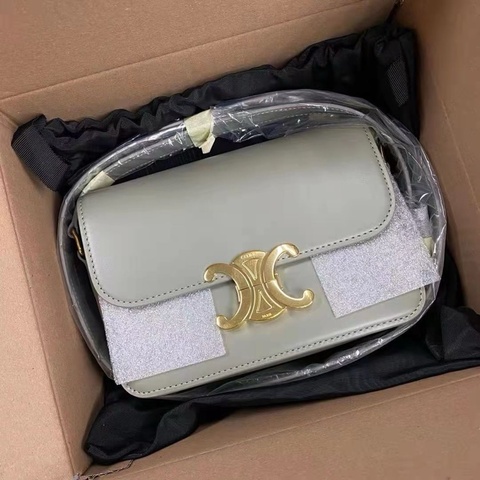 Celine 女士 Triomphe小號斜挎包均碼碼小號、18.5cm*6cm*14cm