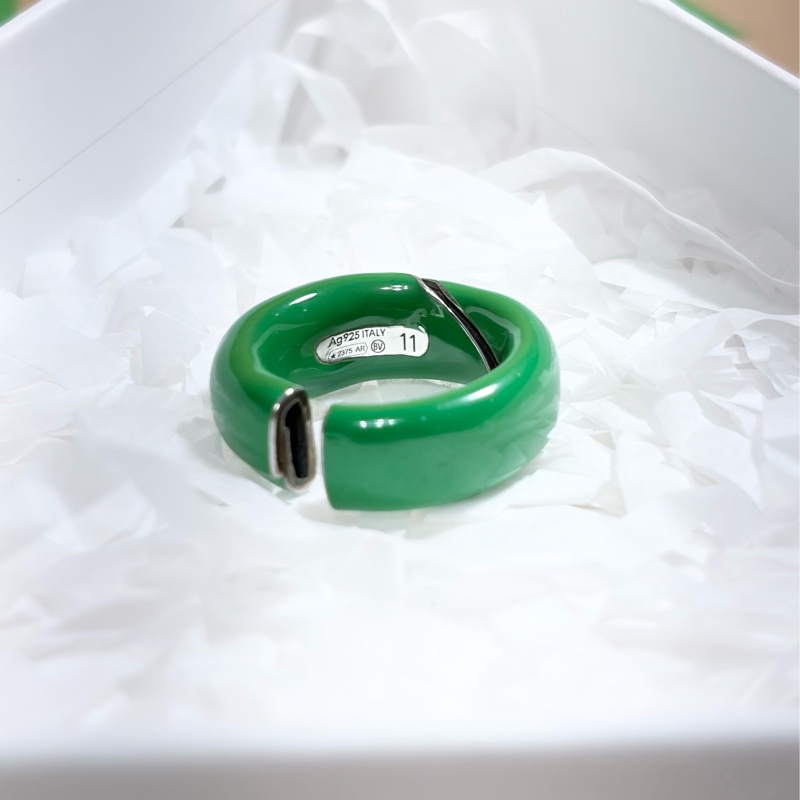 🎁全新盒裝 BV Bottega Veneta 葆蝶家鸚鵡綠 琺瑯 925純銀戒指💍 11號-2