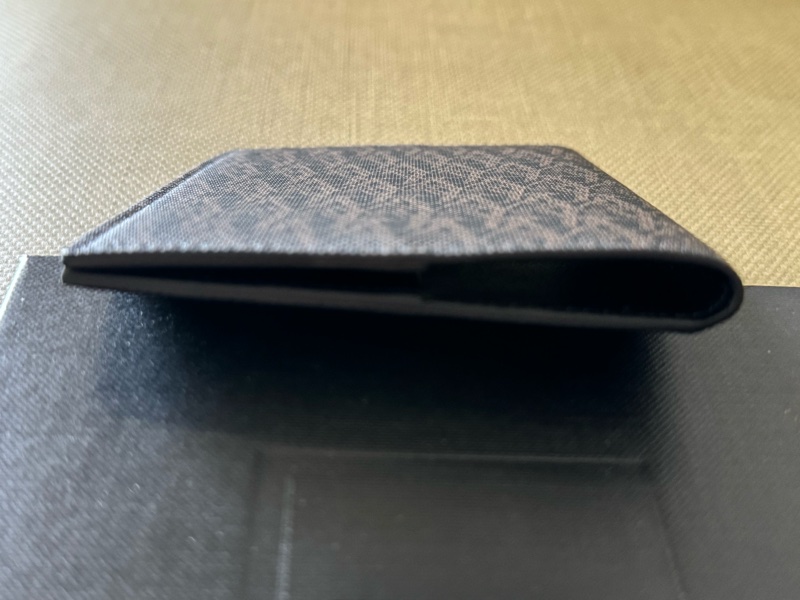 YSL 老花護照夾-2