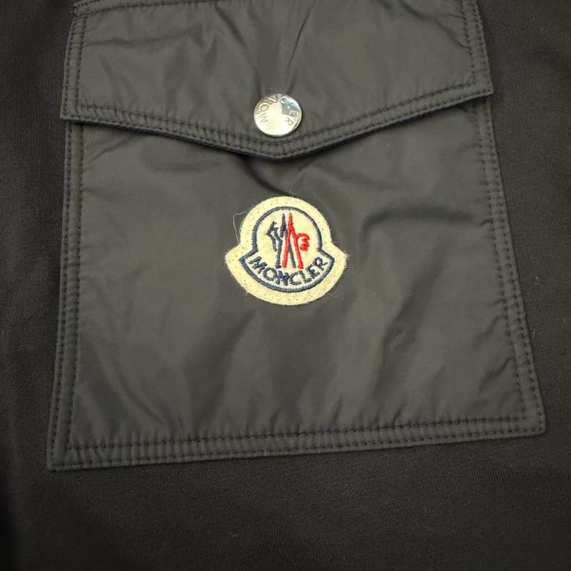MONCLER 休閒短褲-14