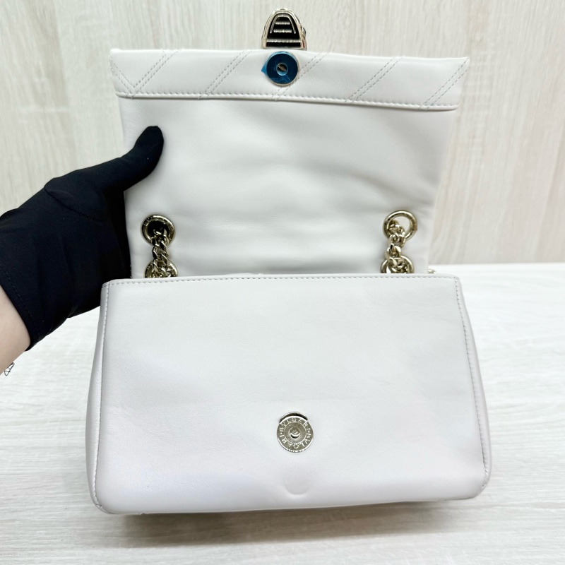 BVLGARI白色小牛皮Serpenti Cabochon蛇頭側背包287993-13