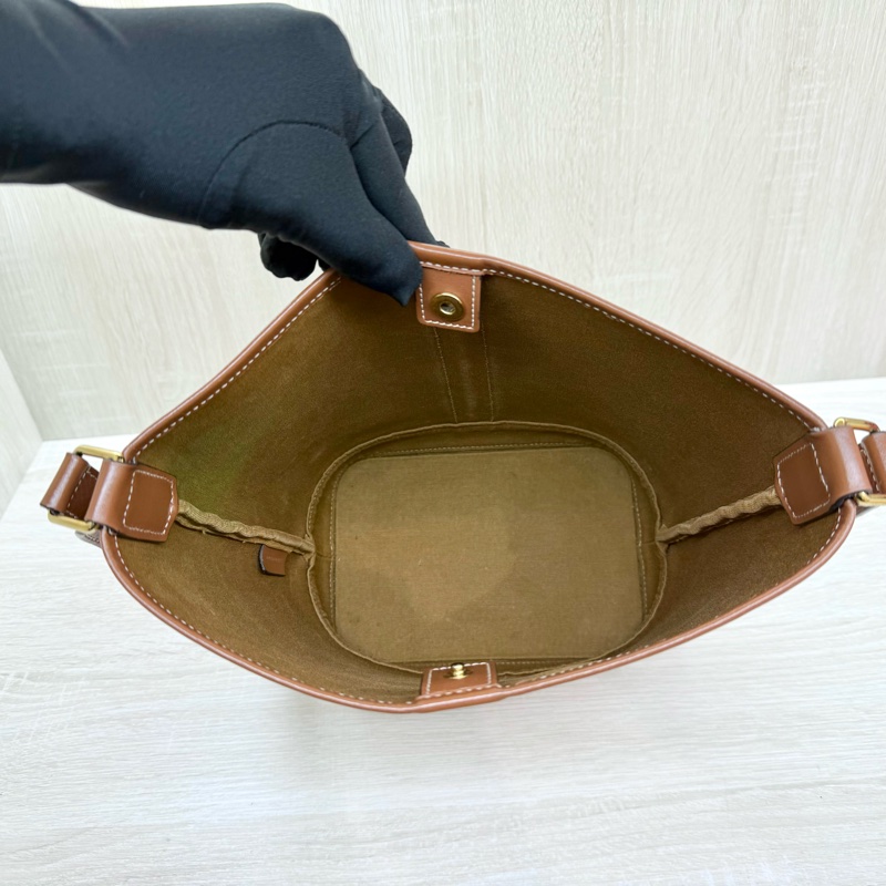 CELINE白原花牛皮Bucket小號水桶包191442CAS.04LU-5