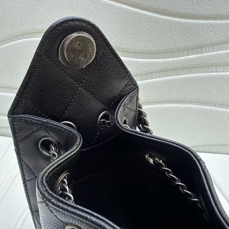 《香港正單》Chanel mini25bag黑色銀扣做舊斷貨王‼️-7