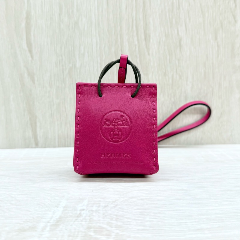 HERMES 桃色紙袋樣式吊飾-0