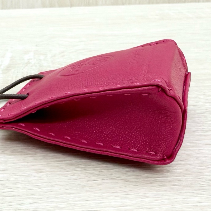 HERMES 桃色紙袋樣式吊飾-11