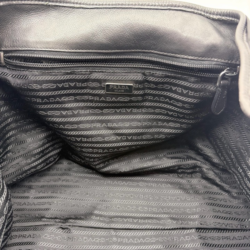 「JL精品代購」9新 Prada黑銀降落傘拼皮尼龍單肩托特包-11