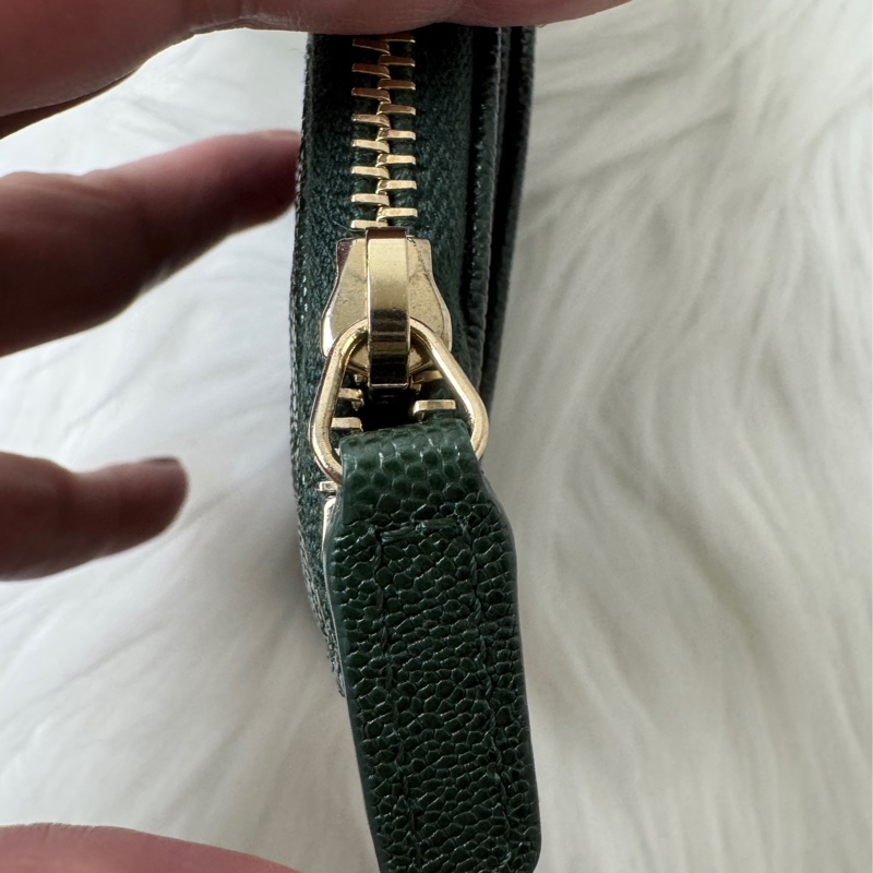 香奈兒顆粒牛經典扁夾26開-5