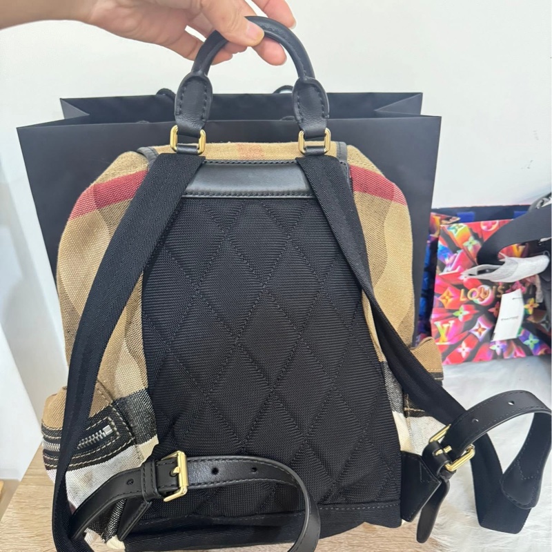 Burberry 經典背包-2