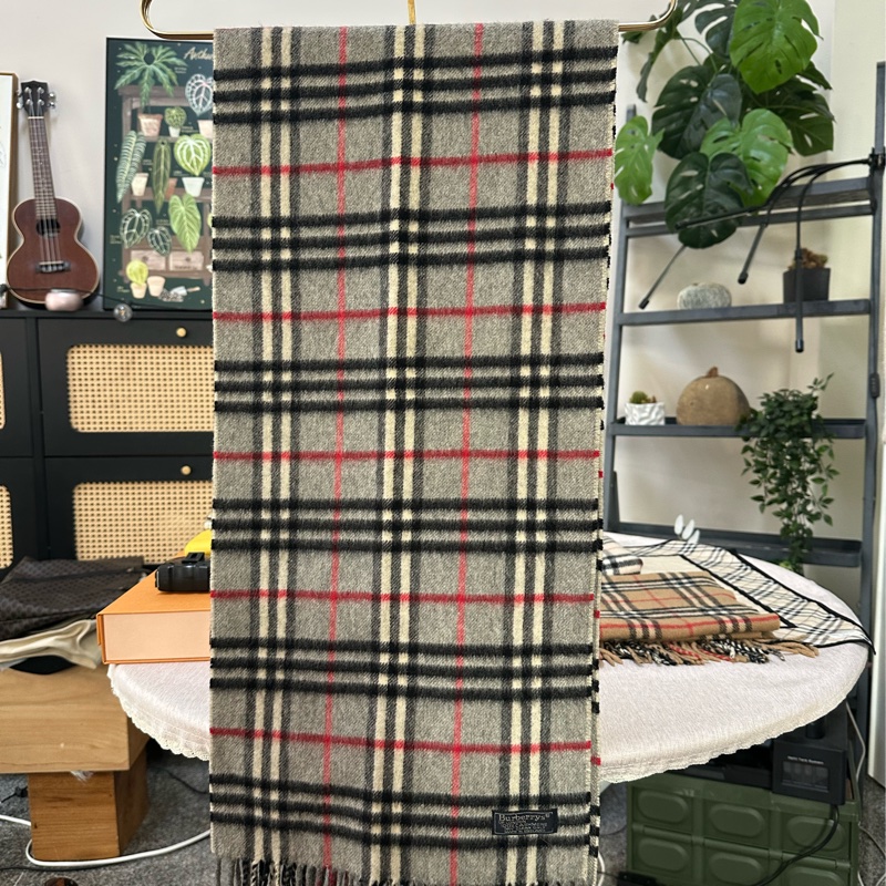 Burberry 格紋灰經典圍巾-3