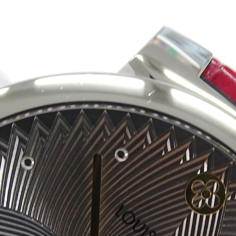 路易威登男士 Tambour Slim 腕錶,金屬花卉圖案,GM 石英機芯,QZ 不鏽鋼錶殼搭配皮革錶帶,銀色和粉紅色拋光,QA016-8